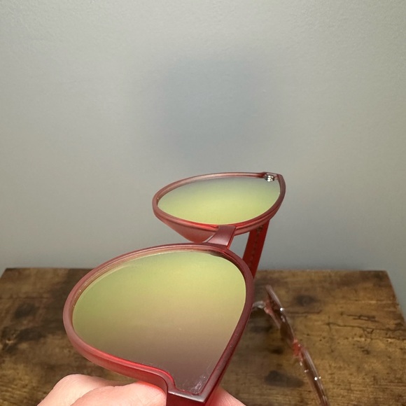 Blenders Sunglasses - Picture 12 of 16